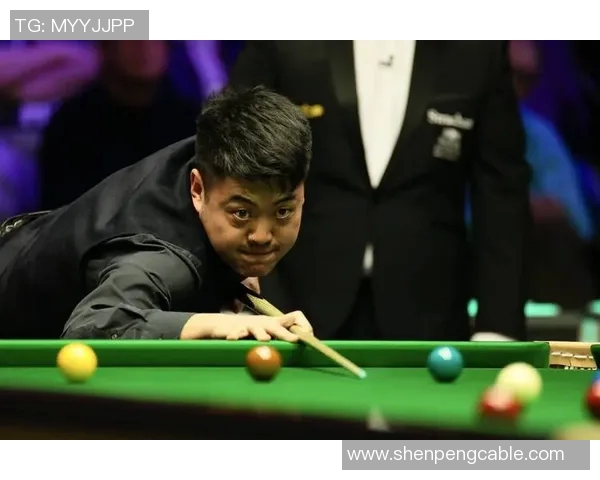 梁文博与宾汉姆巅峰对决谁能在斯诺克赛场上笑到最后